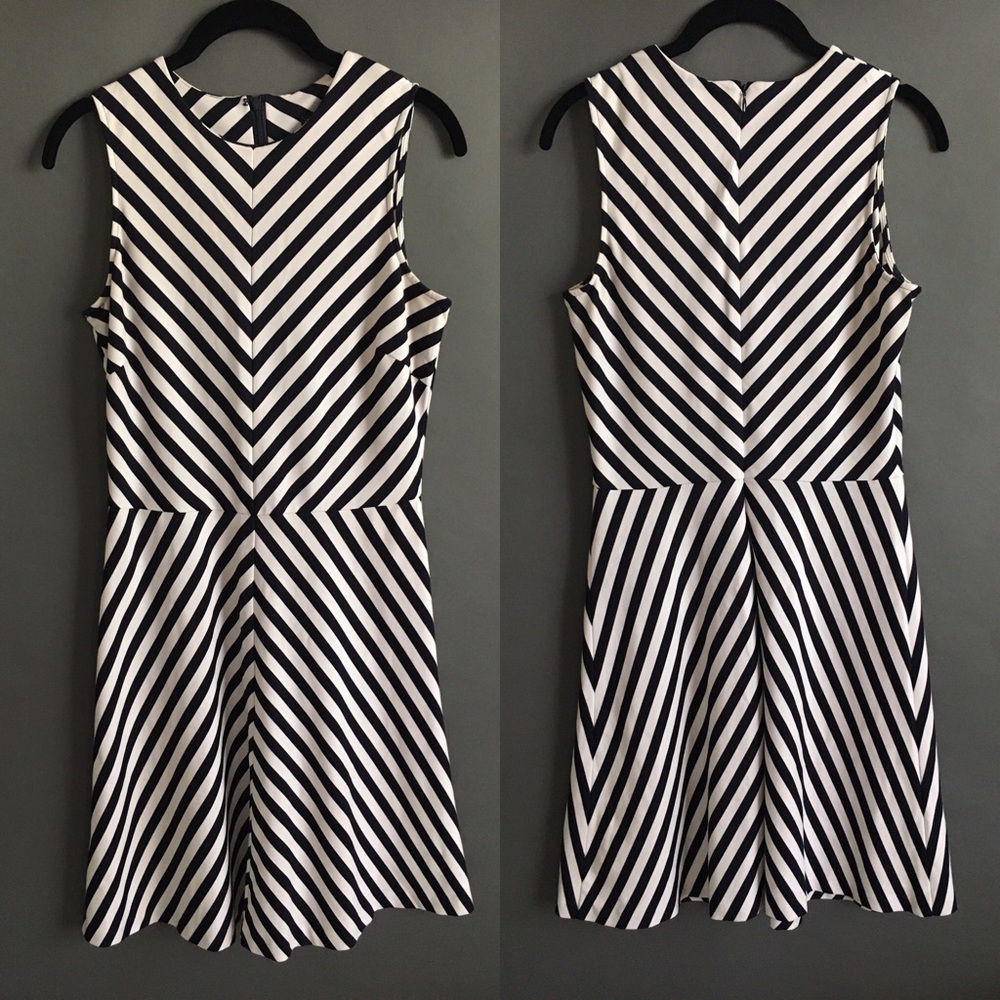 J. McLaughlin Black and White Dress
